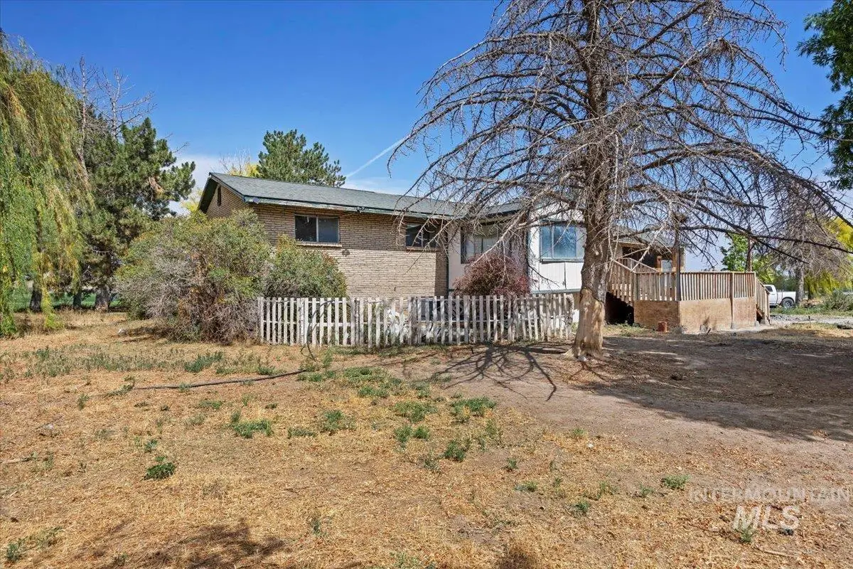 63 S 600 W, Burley, ID 83318 - #1