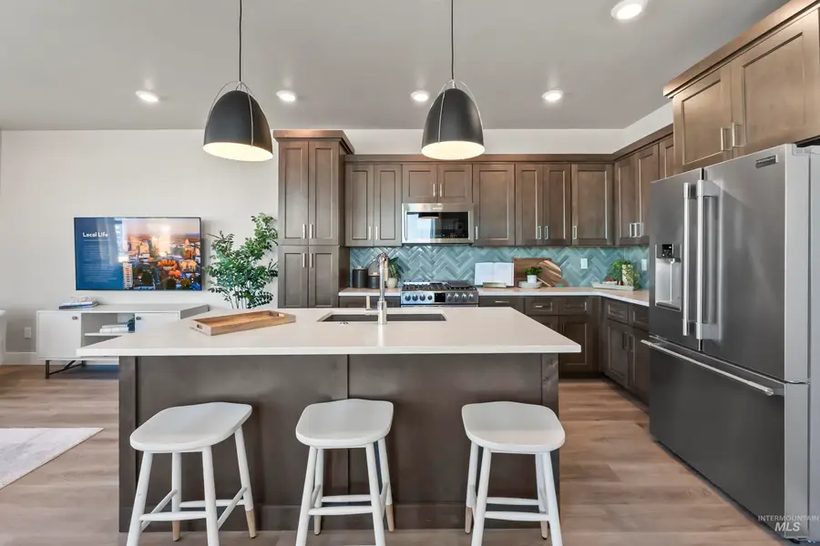 124 S Koyukuk Ln, Star, ID 83669 - Image #3