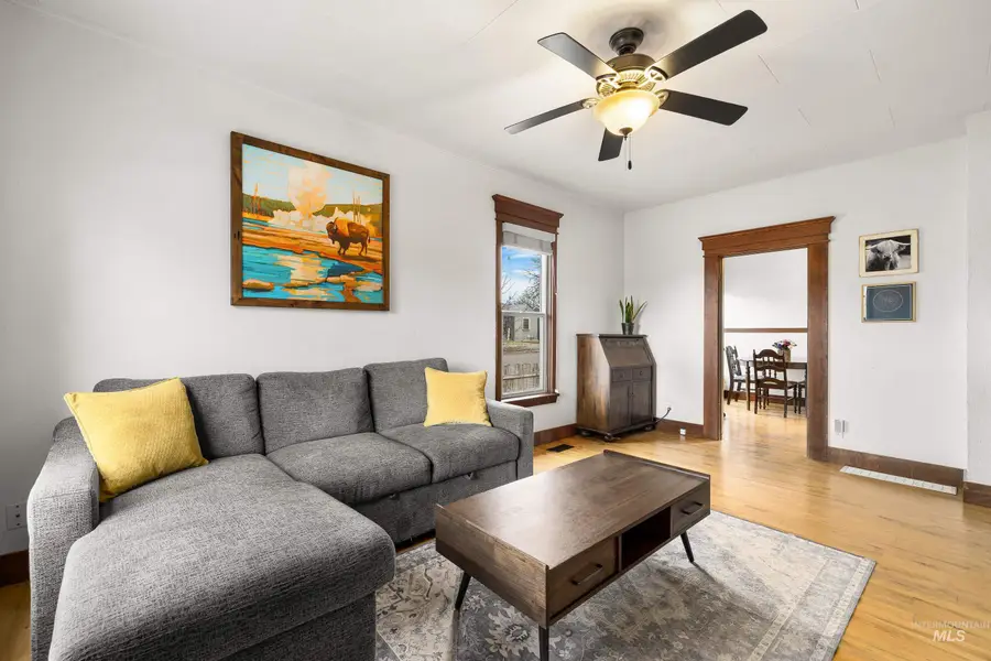 218 N 19th St, Boise, ID 83702 - Image #2