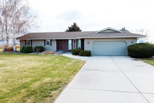 223 Hillcrest Rd, Burley, ID 83318