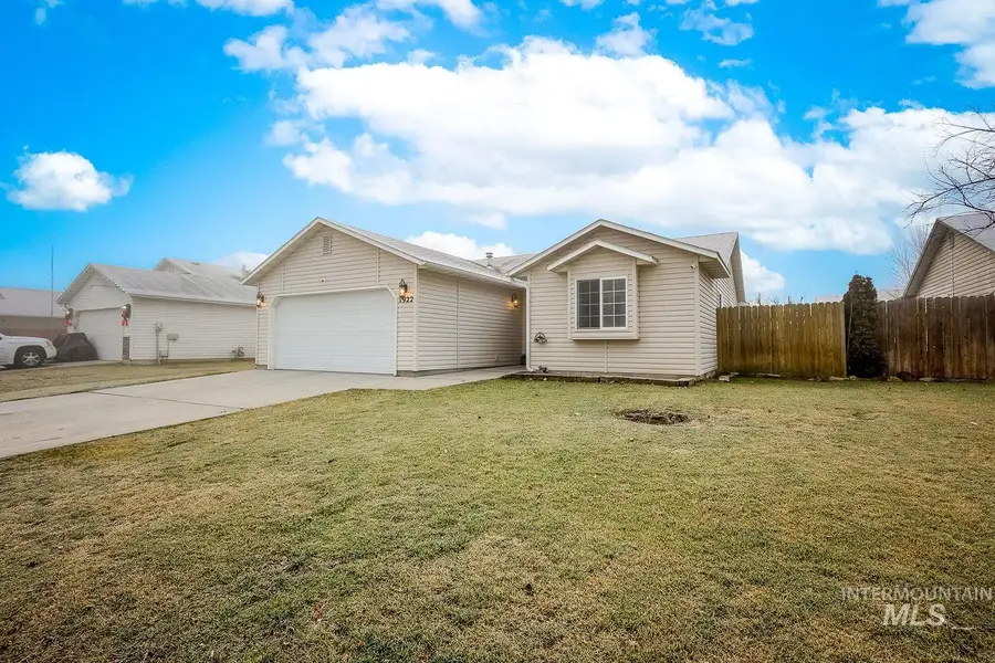1922 Hasbrook St, Caldwell, ID 83607 - #2