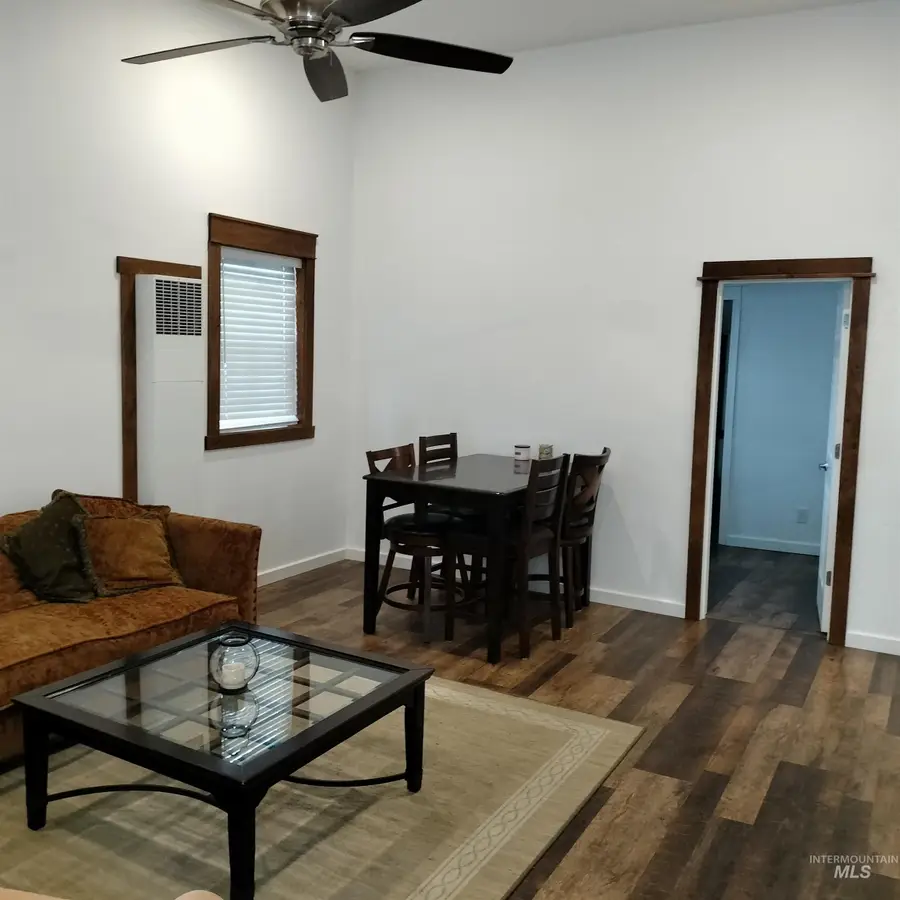 201 W 1st Street, Emmett, ID 83617 - Image #3