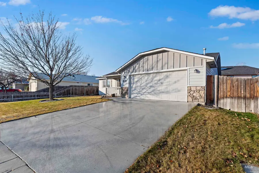 629 S Kiser Ave, Boise, ID 83709 - Image #3
