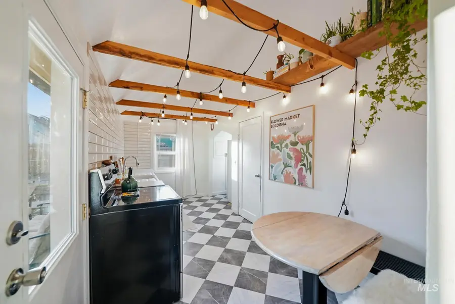 1727 S Broxon St, Boise, ID 83712 - Image #3