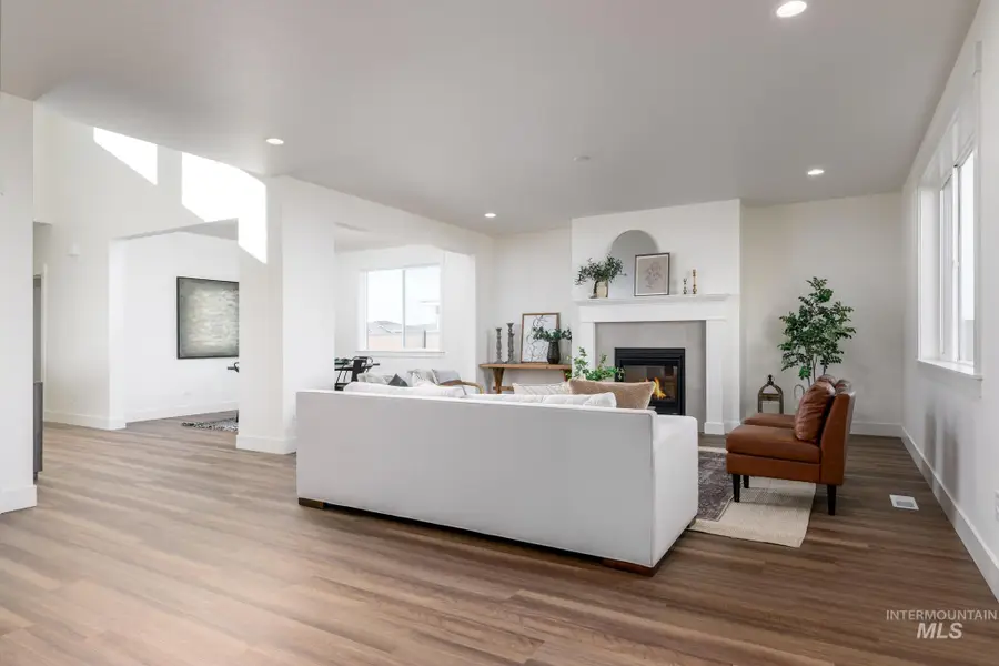 4629 E Coldwater Dr, Nampa, ID 83687 - #2