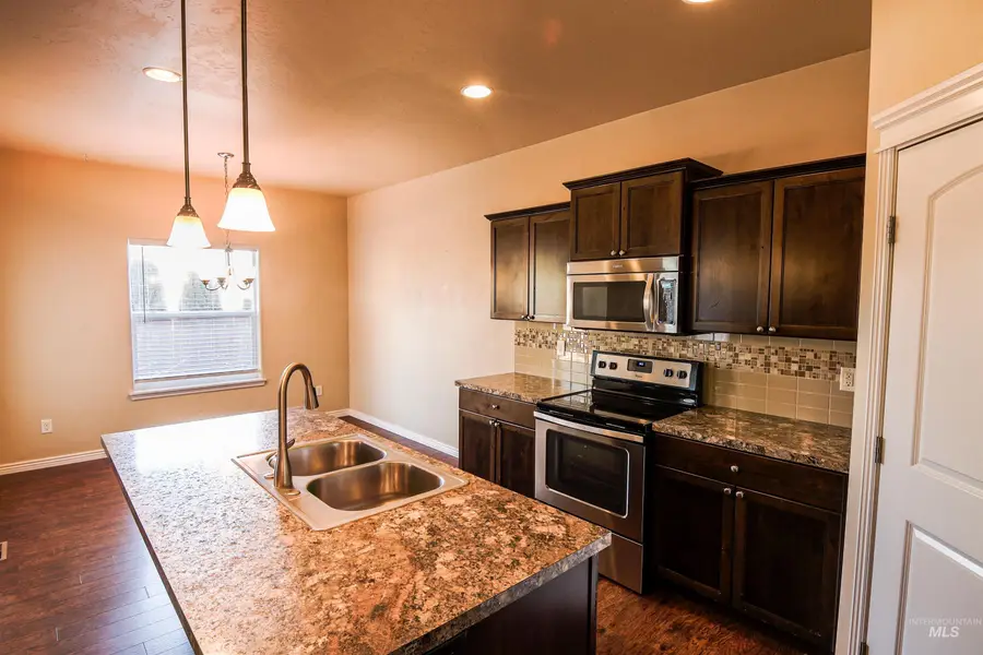 947 Americana Circle, Twin Falls, ID 83301 - #2