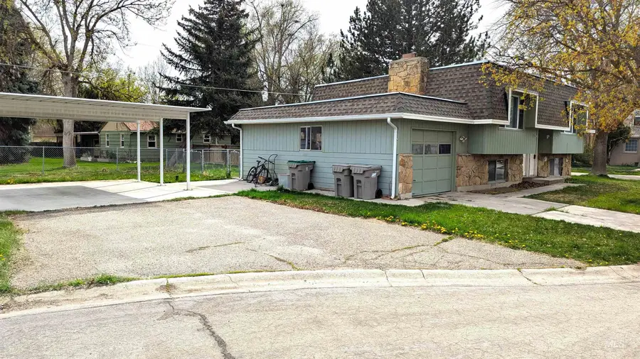 1724 & 1726 W Annett Circle, Boise, ID 83705 - #2