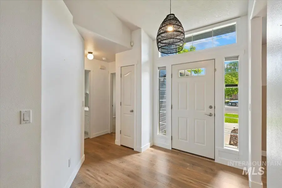 175 N Orchard Heights Way, Nampa, ID 83651 - #3