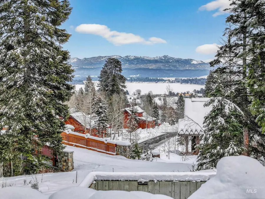 53 Pinnacle Court, Donnelly, ID 83615 - Image #3