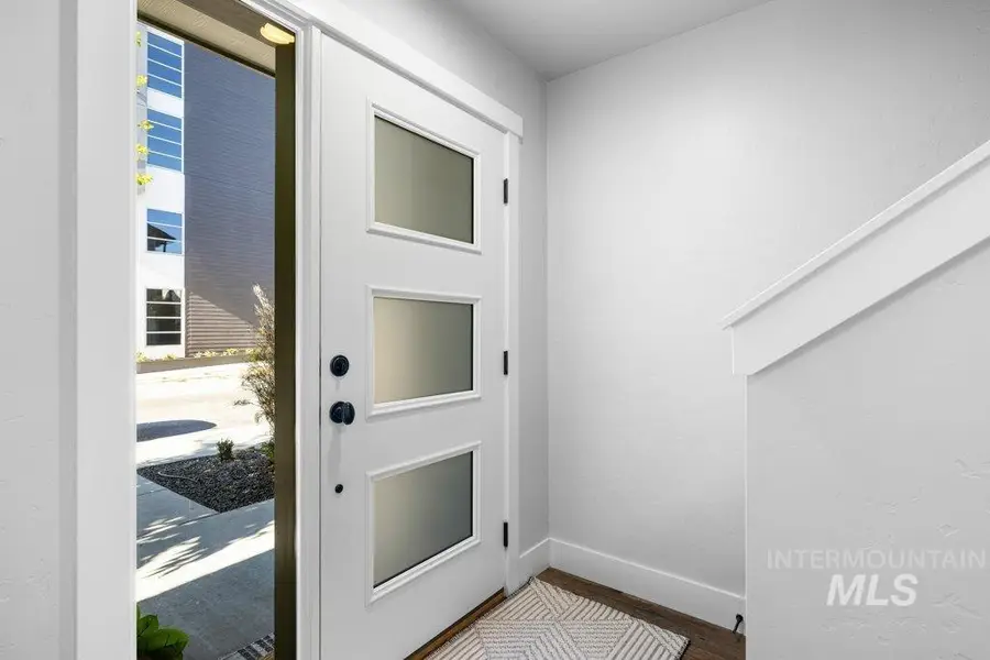 4218 N Freeride Ln, Garden City, ID 83714 - #3