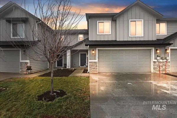 957 W Apple Pine St, Meridian, ID 83646