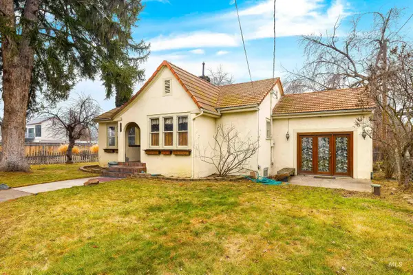 2305 S Gekeler Ln, Boise, ID 83706