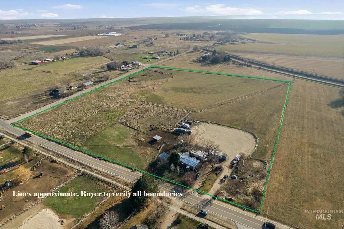 603 E King Rd, Kuna, ID 83634 - #1