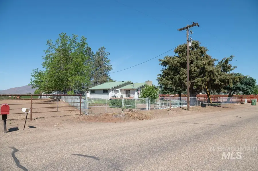 733 Pringle Rd., Weiser, ID 83672 - Image #2