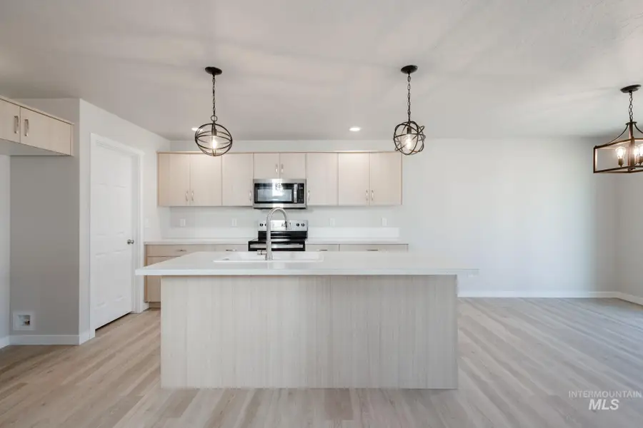 7300 S Bungalow Ave, Meridian, ID 83642 - #3