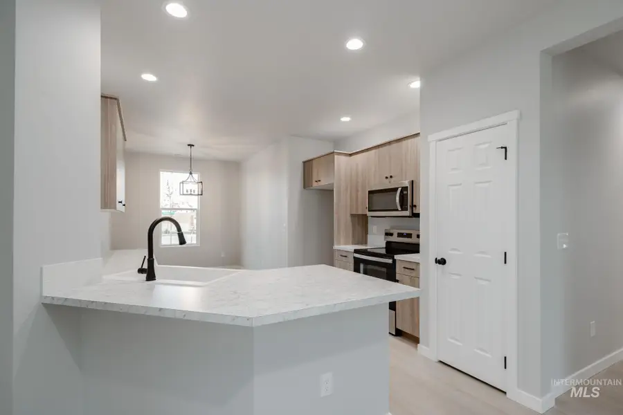 7264 S Bungalow Ave, Meridian, ID 83642 - #3