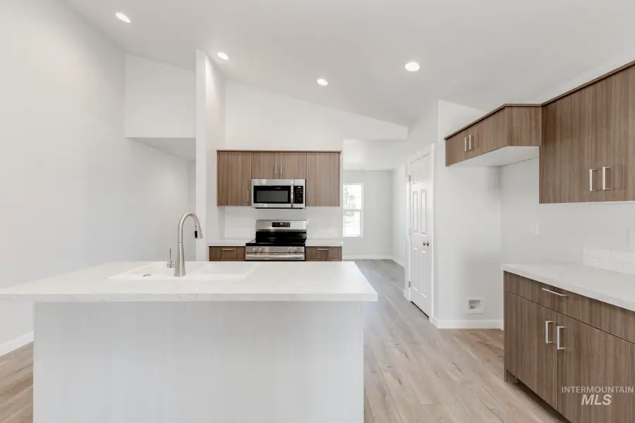 3771 E Syracuse St, Nampa, ID 83686 - #3