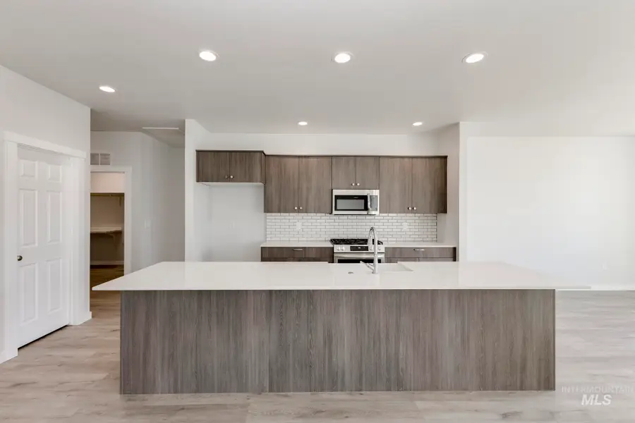 17648 N Boone Peak Ave, Nampa, ID 83687 - #3