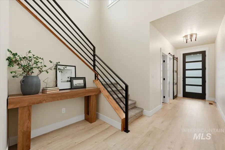 7818 Flathead Lake St, Eagle, ID 83616 - #3