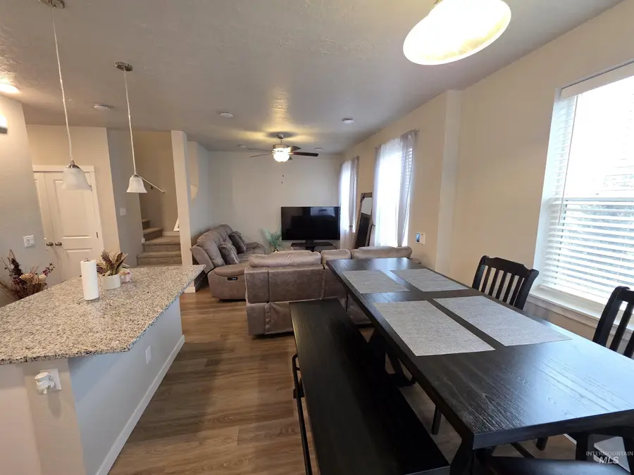 2316 E Spice Loop #4, Nampa, ID 83687 - Image #2