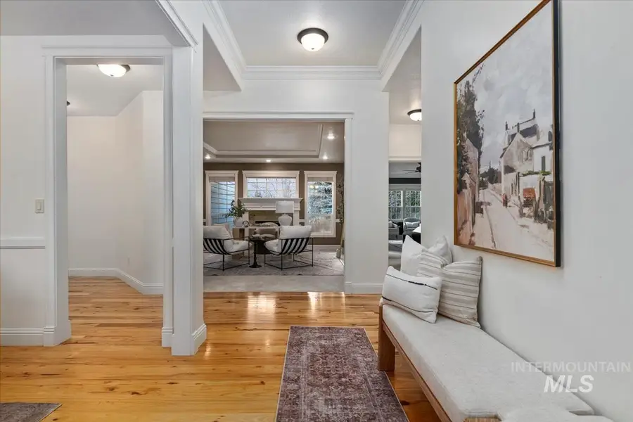 1675 S Lake Crest Way, Eagle, ID 83616 - #3