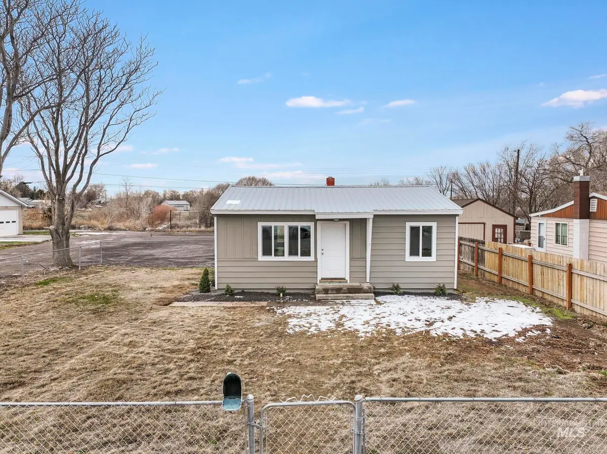 701 14th Ave N, Buhl, ID 83316 - #1