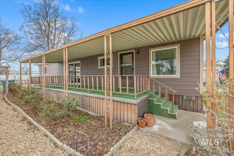307 Driftwood Rd, Boise, ID 83713 - Image #3
