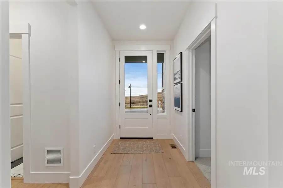 5905 W Domford Ln, Eagle, ID 83616 - #2