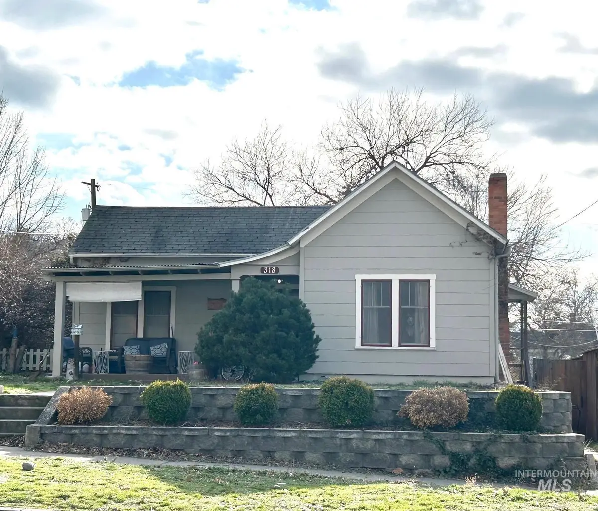 318 6th Ave, Lewiston, ID 83501 - #1