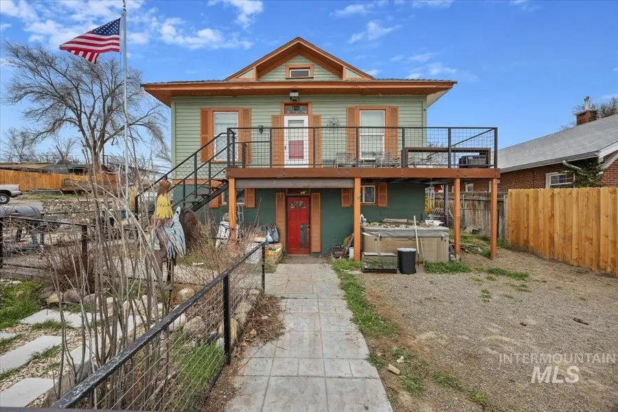 410 N Logan, Glenns Ferry, ID 83623 - #2