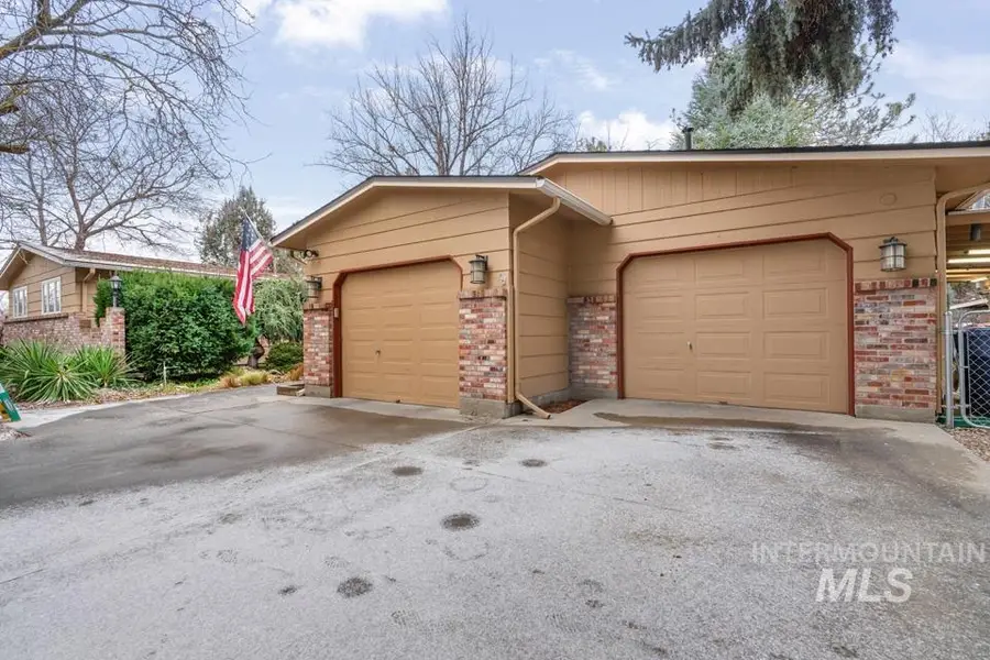 9518 Scorpio St, Boise, ID 83709 - Image #2