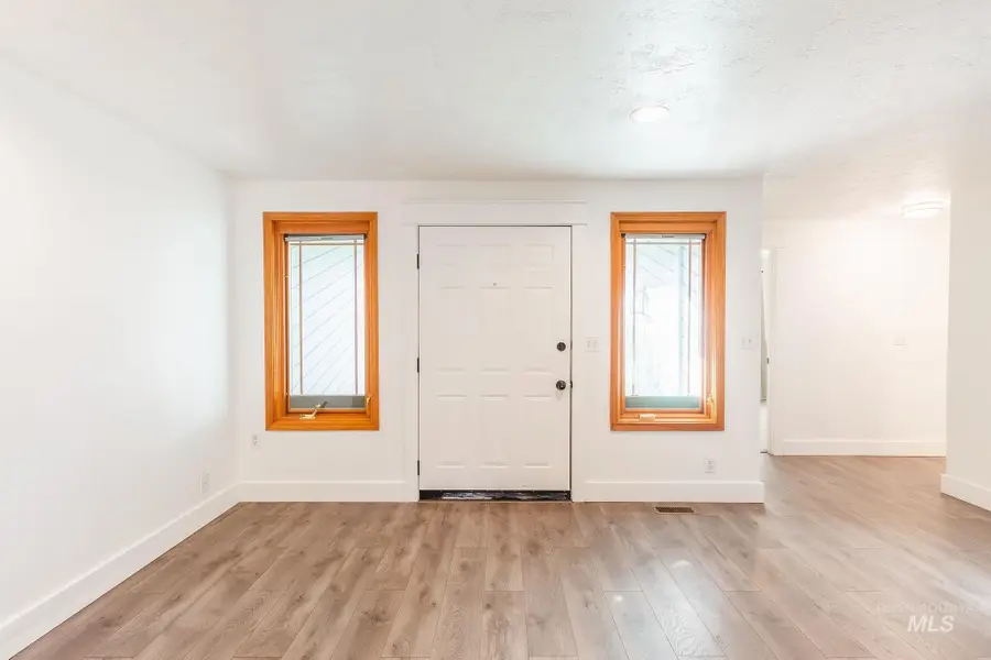 346 E Mission Dr, Eagle, ID 83616 - #3