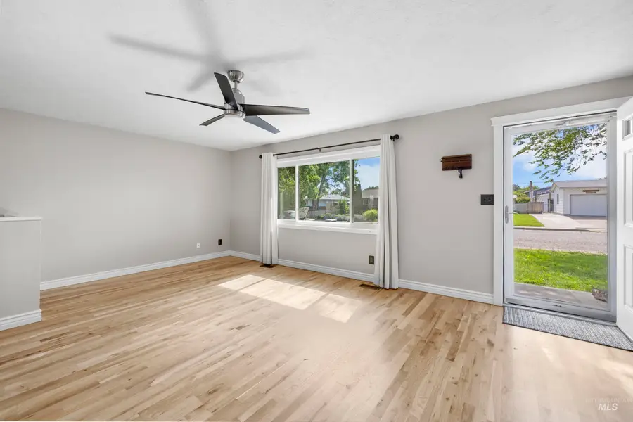 1790 N 7th E, Mountain Home, ID 83647 - #2