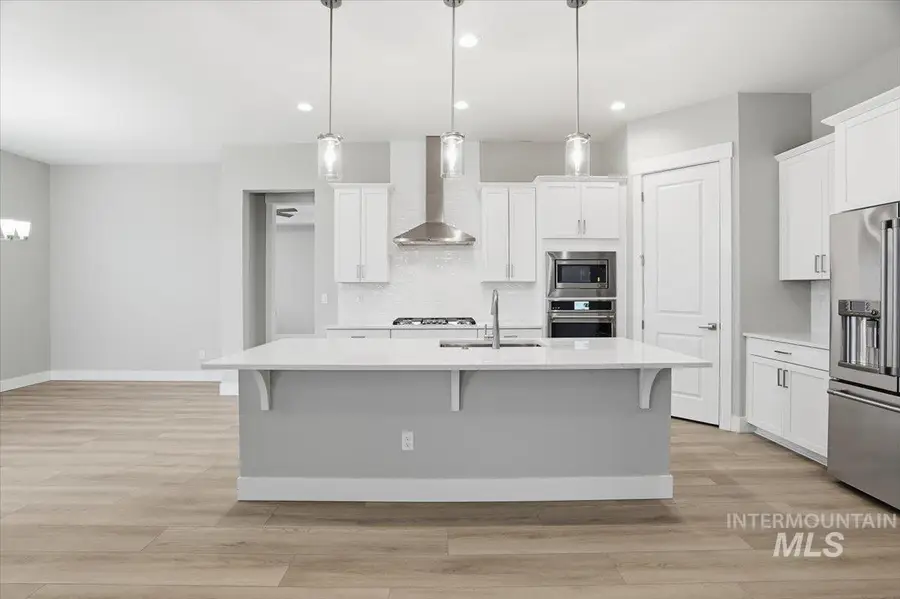 2221 N Kenora Ave, Star, ID 83669 - #3