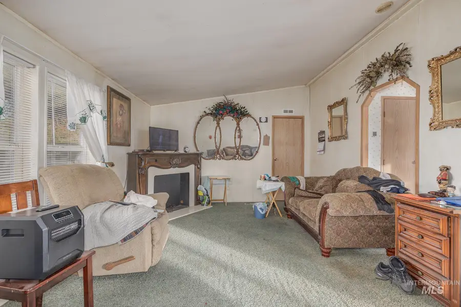 1445 SE Claude Rd, Ontario, OR 97914 - #3