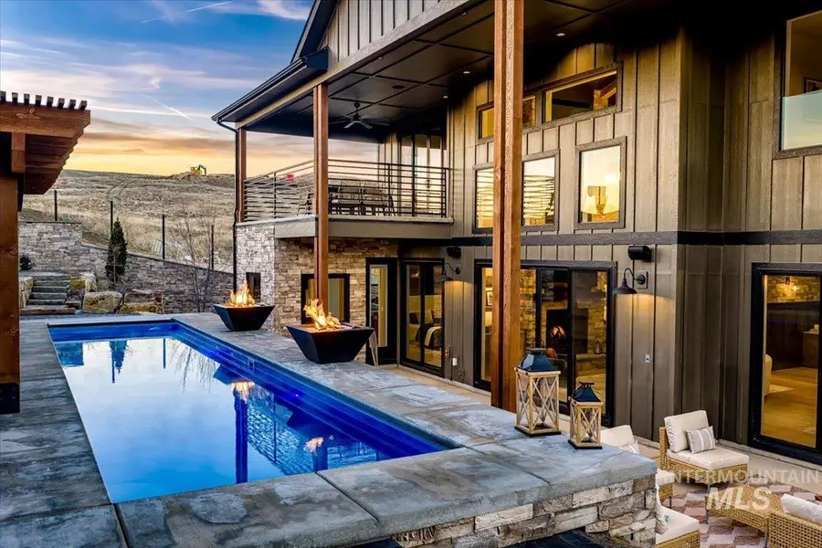 7017 N Cairnhill Way, Eagle, ID 83616 - Image #2