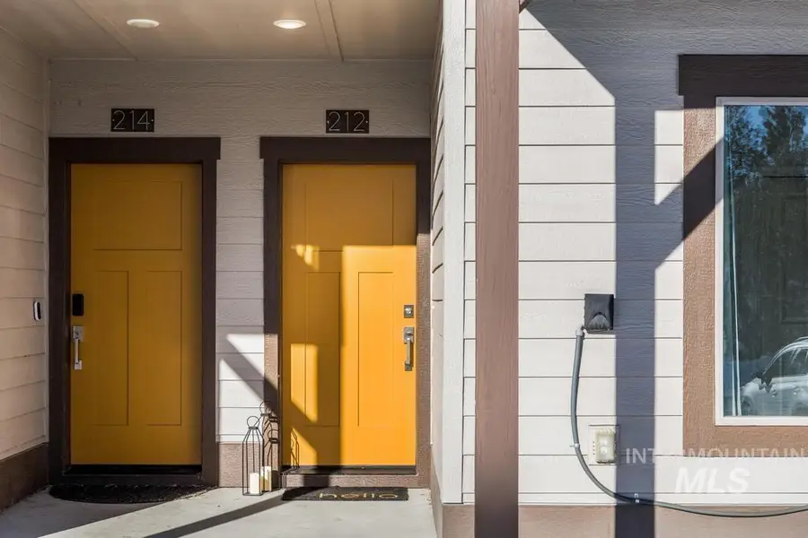 212 Broken Pine Ln, McCall, ID 83638 - Image #3