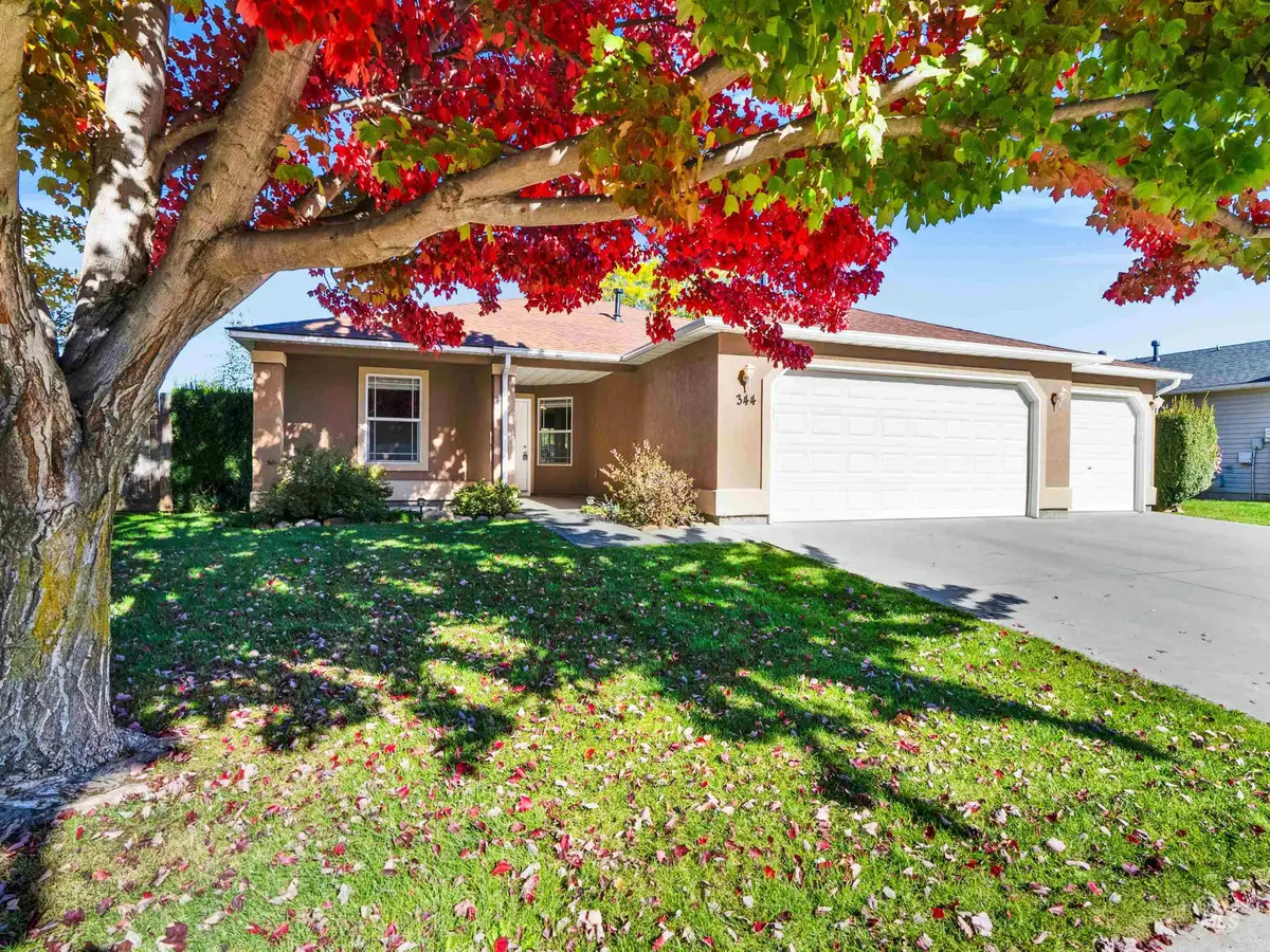 344 E Rose Lake Dr, Middleton, ID 83644 - #1