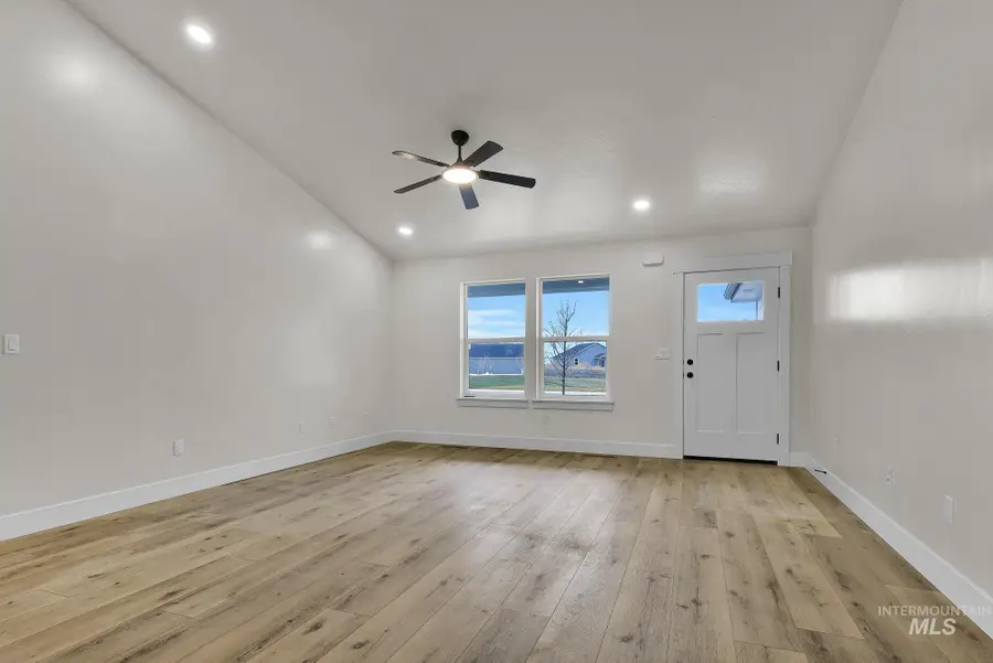 1160 Velvet Loop, Wilder, ID 83676 - Image #3