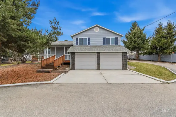 8911 W Victory Rd, Boise, ID 83709