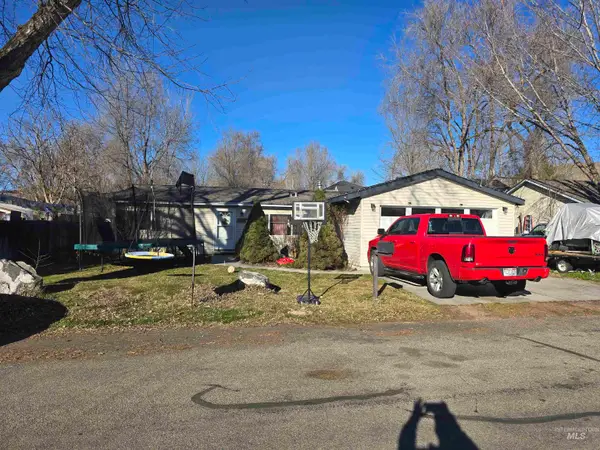 3166 Bellomy, Boise, ID 83703