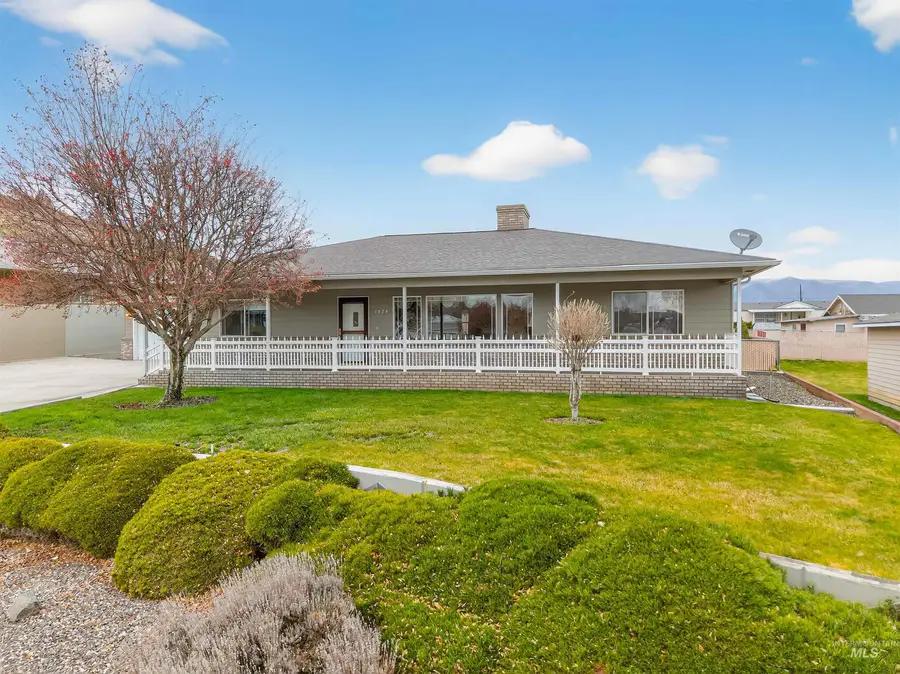 1324 Setlow Court, Clarkston, WA 99403 - #2