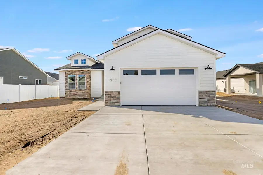 1315 J Street, Rupert, ID 83350 - #2