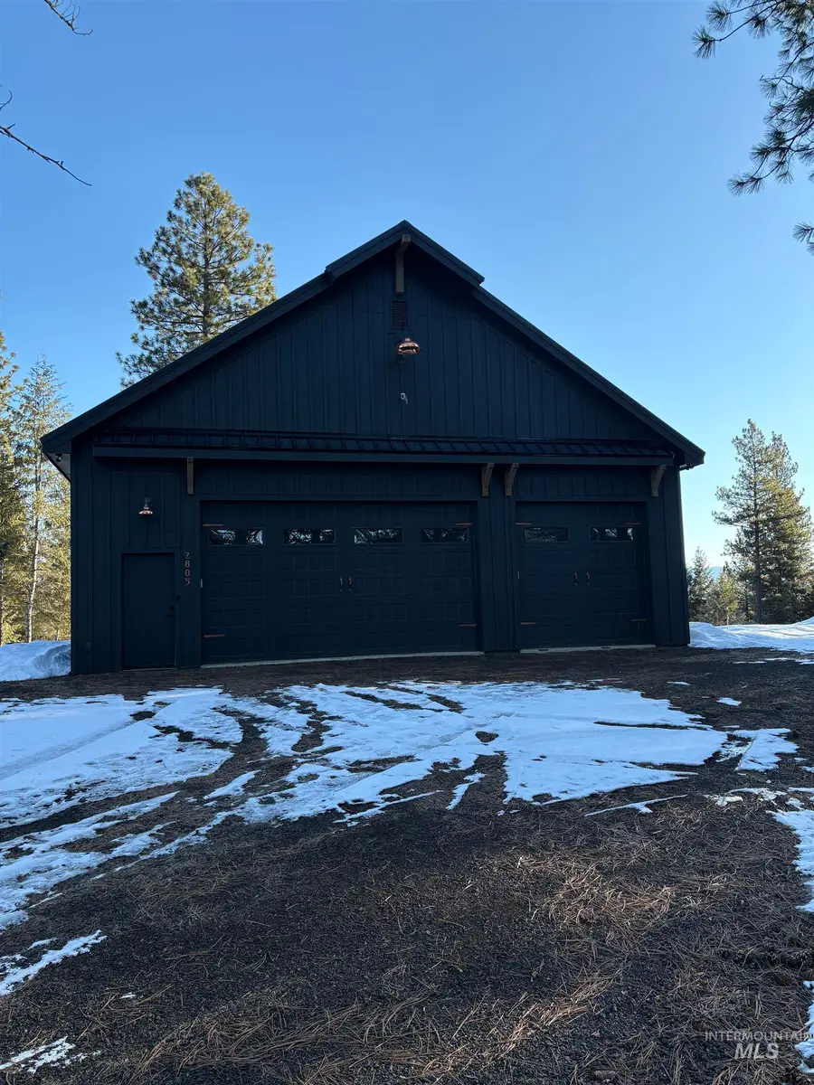 2805 Mountain View Ct, New Meadows, ID 83654 - #2