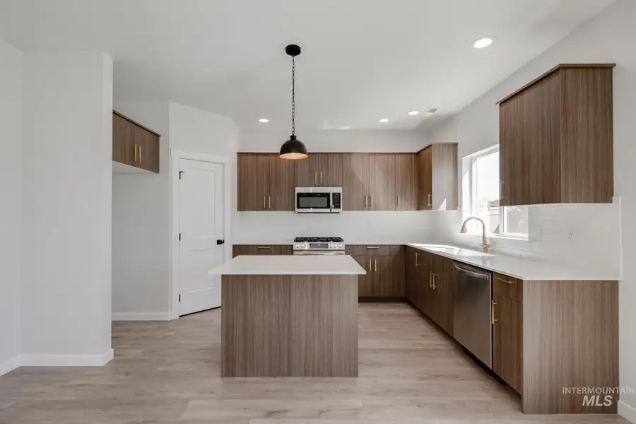 18461 N Sweet William Ave, Nampa, ID 83687 - #3