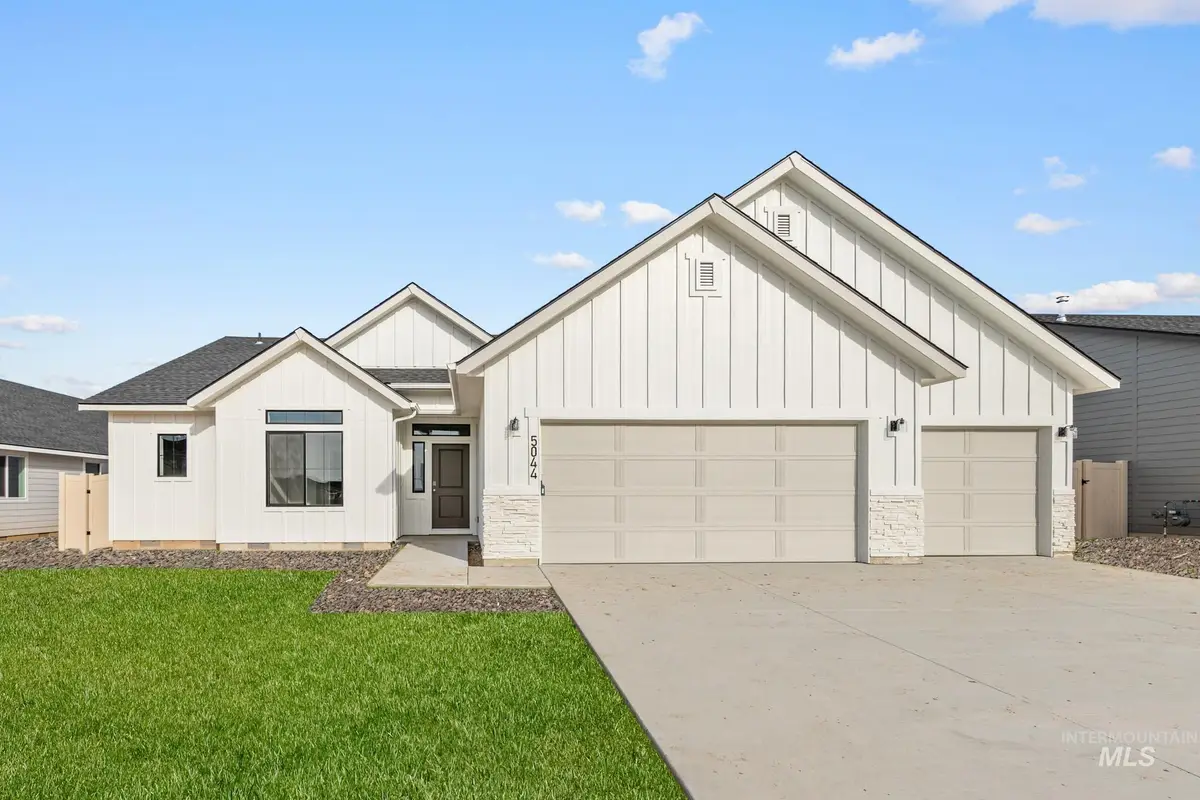5044 E Open Canyon Dr, Nampa, ID 83687 - #1