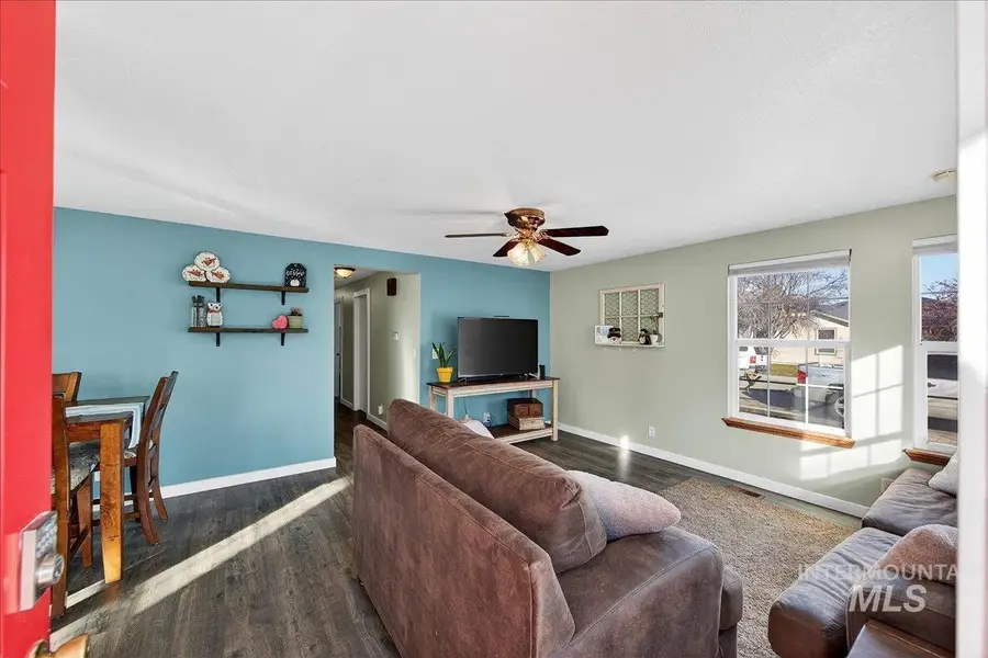 611 Nw 15th, Meridian, ID 83642 - #3