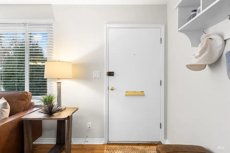 1701 S Leadville Ave, Boise, ID 83706 - Image #3