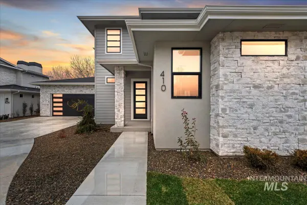 410 W Sand Dune Ln, Boise, ID 83702