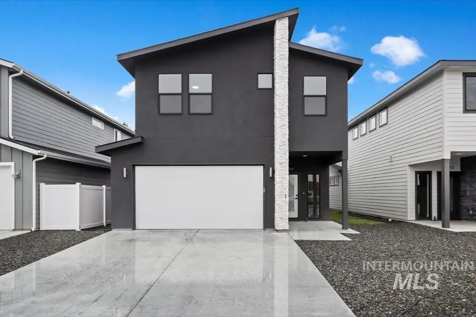 8174 N Breezy Ave, Boise, ID 83714 - Image #1